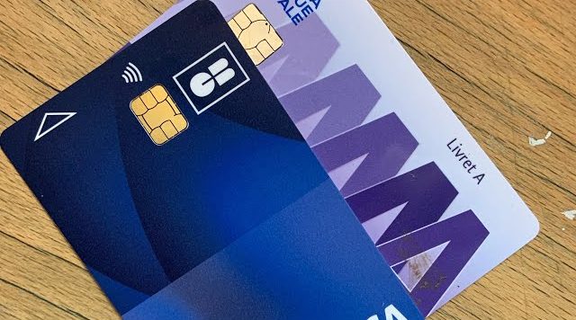 Empower your spending: Les cartes de crédit pratiques de La Banque Postale !