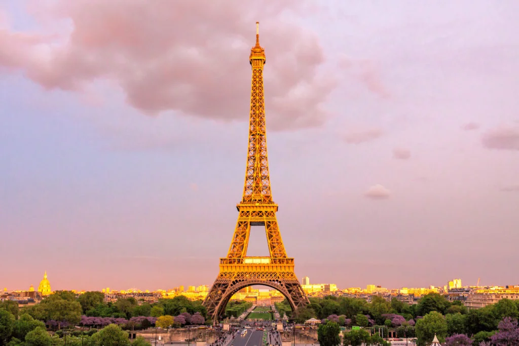 Découverte des trésors cachés : faits insolites sur la culture française